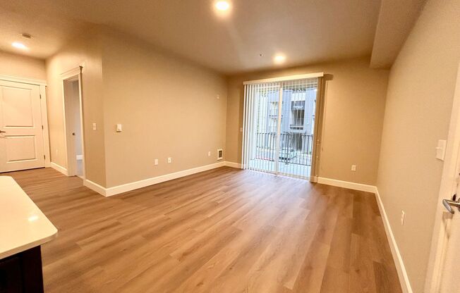 1 bed, 1 bath, 539 sqft, $1,895, Unit C-307
