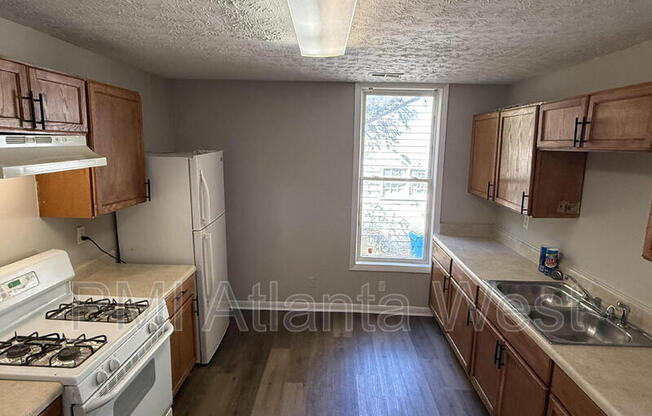 1462 SAINT MICHAEL AVE