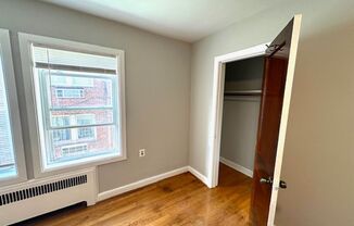 1 bed, 1 bath, $1,448, Unit 203