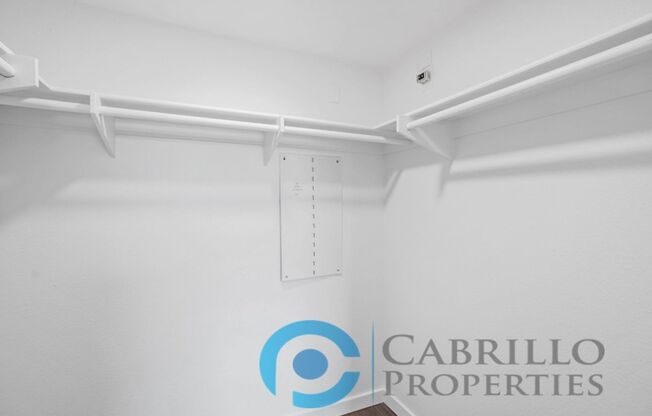 1 bed, 1 bath, 752 sqft, $2,675, Unit 410