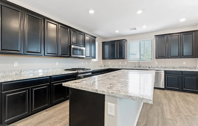 Modern 3Bed/3Bath/2Car Two story home located in North Las Vegas Home in Tule Springs