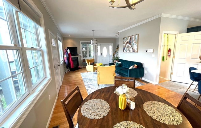 368 BOYLSTON