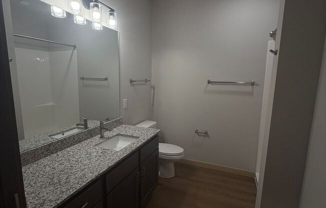 1 bed, 1 bath, 645 sqft, $1,725, Unit #204
