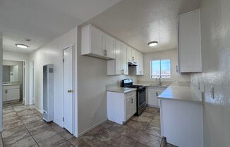 1511 FREEMAN AVE