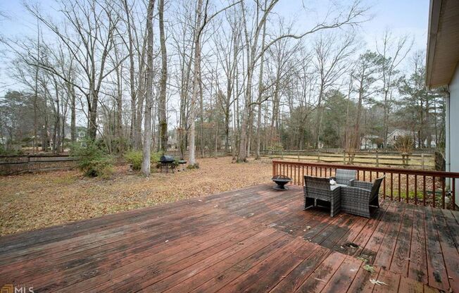 Welcome to PTC! Bring your golf cart! 3 sided brick ranch on a cul de sac, 3 bed, 2 bath, fenced yard, large deck, must see!