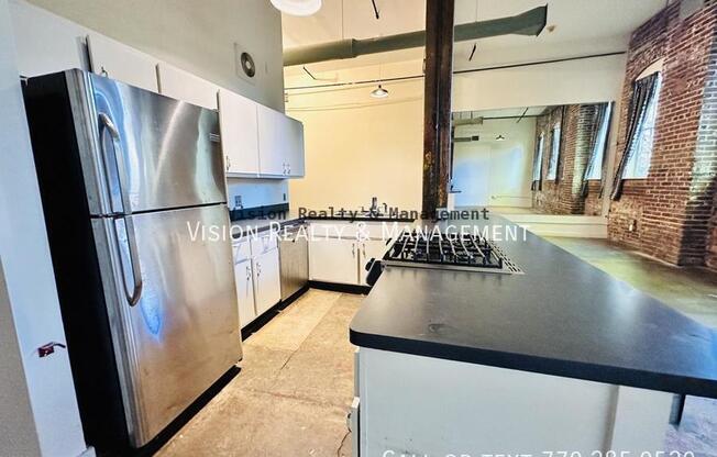 887 W MARIETTA ST NW