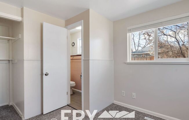 Updated Half Duplex Near Olde Town Arvada