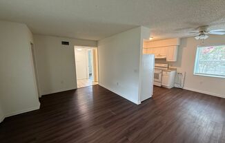 2 beds, 1.5 baths, 809 sqft, $1,345, Unit 22