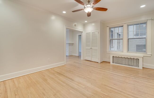 1 bed, 1 bath, 1,000 sqft, $1,800, Unit 11-303