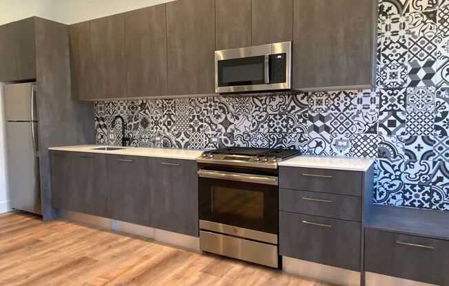 WOLCOTT NORTH LLC