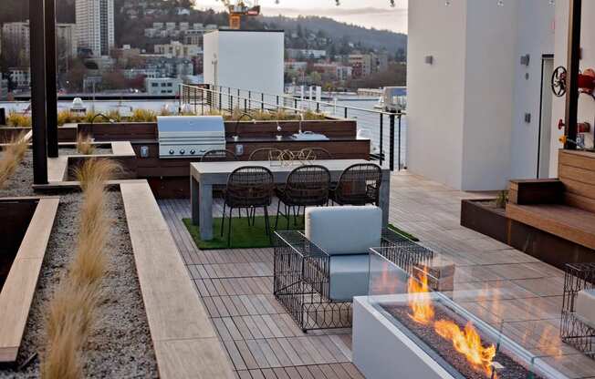 North Hollow Apartments Rooftop Fire Pit