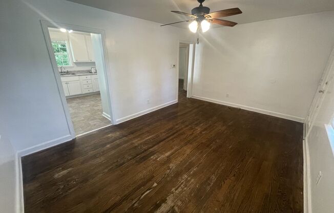 2 bd 1 ba Detached house