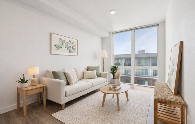 2 beds, 1 bath, 660 sqft, $2,850, Unit 311