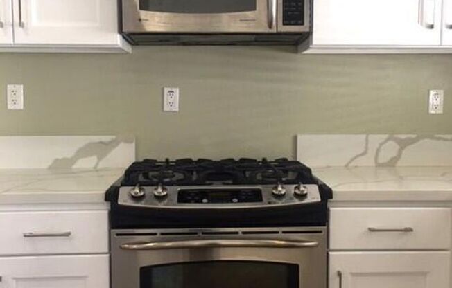 3 beds, 3 baths, $3,700