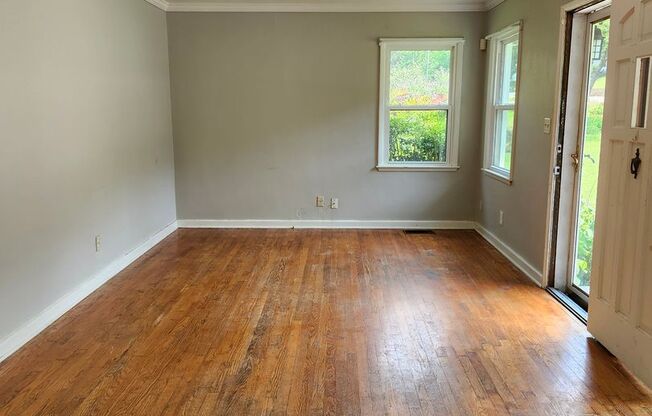 3 Bedroom 2 Bath home in Red Bank TN