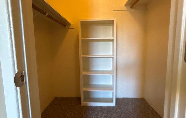 1 bed, 1 bath, 468 sqft, $729, Unit 109