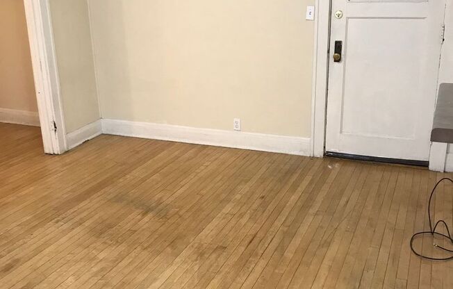 Studio, 1 bath, $875