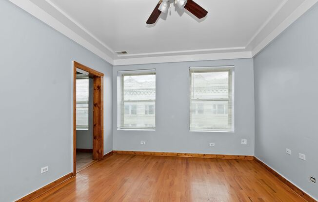 6237-45 Kedzie