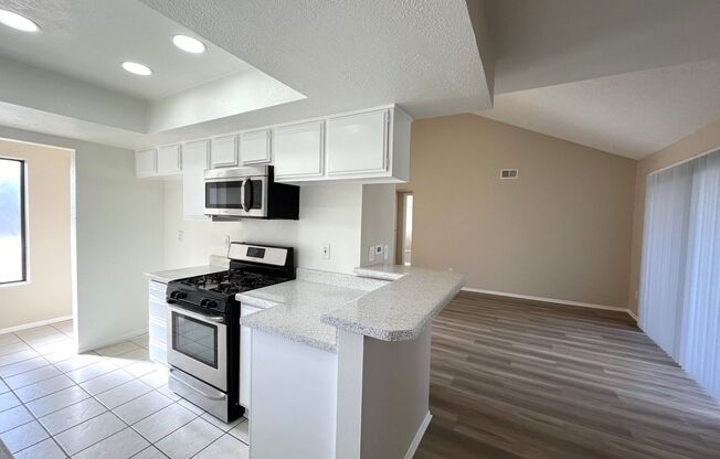 2 beds, 2 baths, $2,750, Unit C