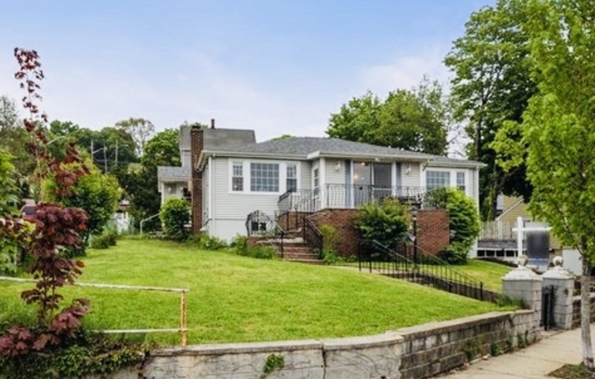28 ELSIE ST
