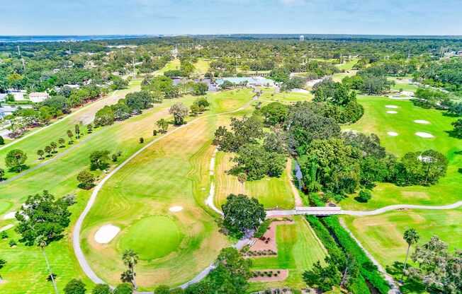 Lock in a lease from Jan 1–Dec 31 and move in December 1 at no extra cost — an extra month on the house!