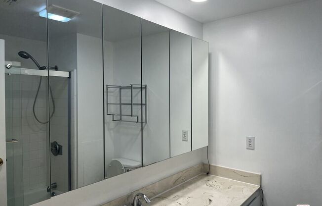 1 bed, 1 bath, 762 sqft, $2,495, Unit 2607