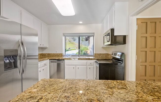2Bed/2Bath in Pala Mesa Village~ Cyprus Island