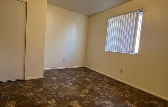 1 bed, 1 bath, 470 sqft, $1,100, Unit 301-A