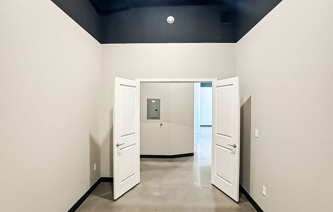 2 beds, 2 baths, 1,188 sqft, $1,725, Unit 120