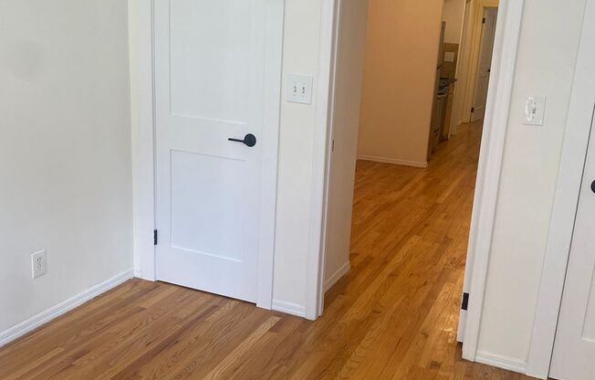 172 East 82nd St