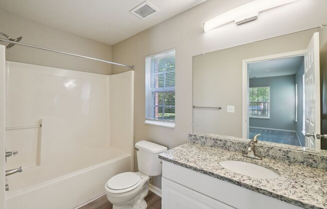 3 beds, 2 baths, 1,200 sqft, $1,899, Unit 04-40468