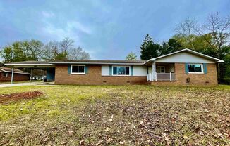 3 beds, 2 baths, $1,500