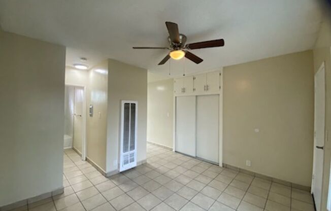 Studio, 1 bath, 500 sqft, $1,350, Unit Unit 14