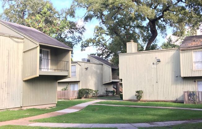 2 Bedroom 2.5 Bath two story townhome