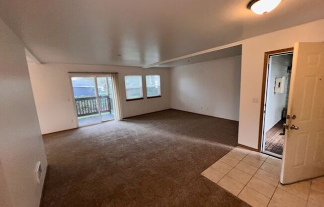 8948 Gravelly LK DR SW