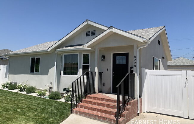 8228 LAURELGROVE AVE