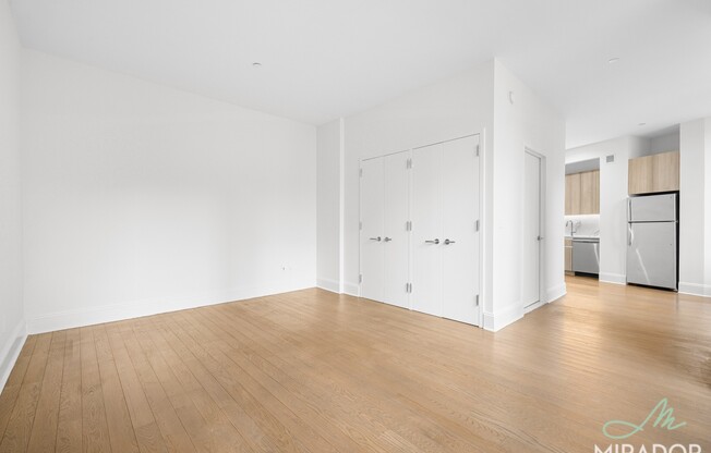 1 bed, 1 bath, 600 sqft, $4,700, Unit 16A
