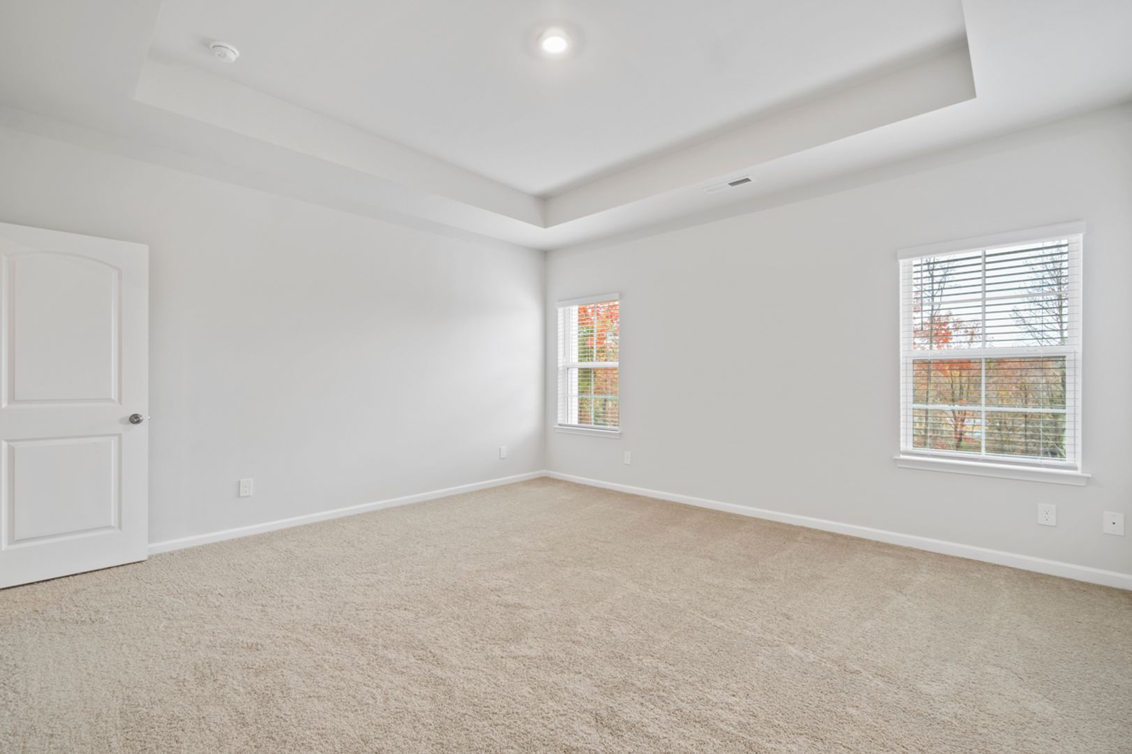 Like Brand New Luxury Townhome in Matthews!
