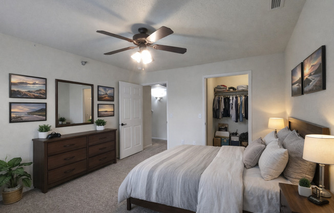 2 beds, 1 bath, $1,130, Unit B-216