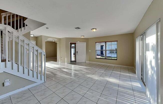 4856 NW 116 CT
