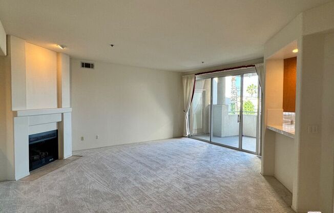 2 beds, 2.3 baths, 1,364 sqft, $3,800, Unit 305