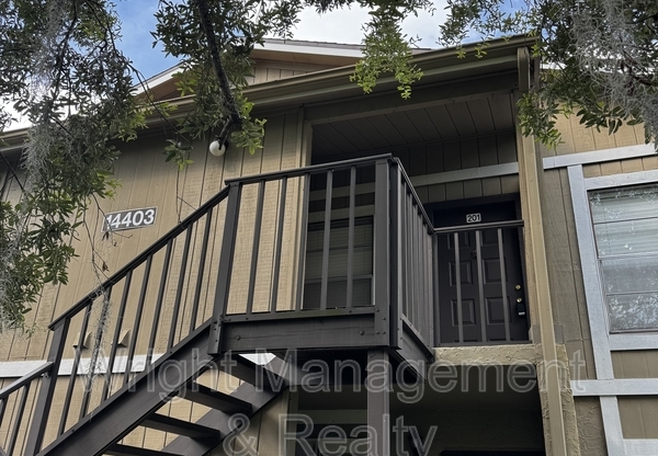14403 HANGING MOSS CIR