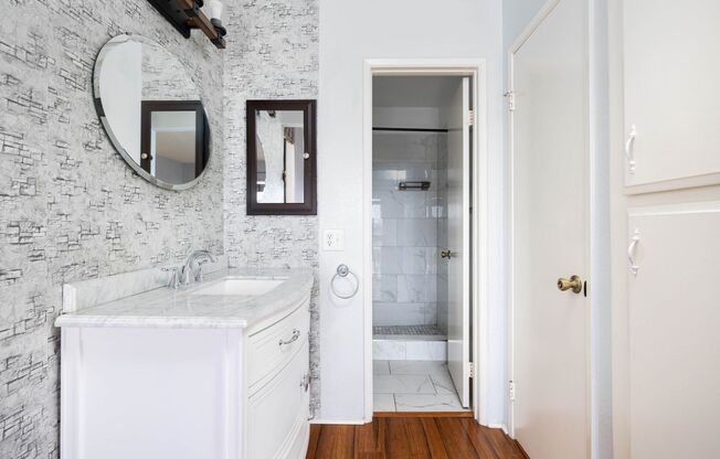 Corner unit with views!