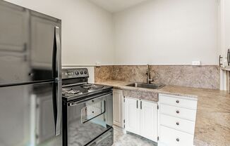 Studio, 1 bath, 475 sqft, $1,399, Unit 503