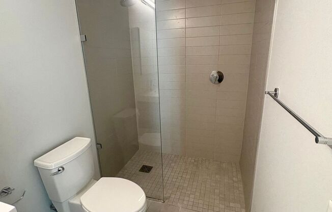 1 bed, 1 bath, 726 sqft, $2,630