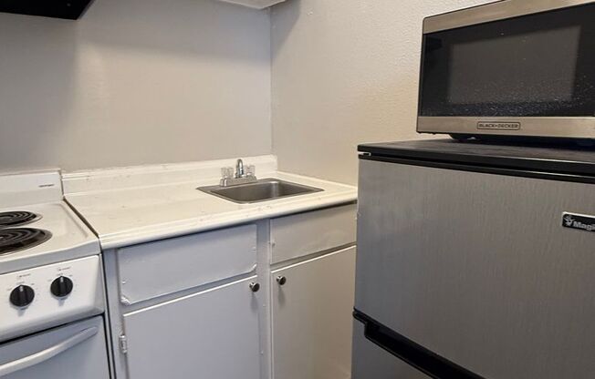 Studio, 1 bath, 350 sqft, $650, Unit K732 - 311 - 203B