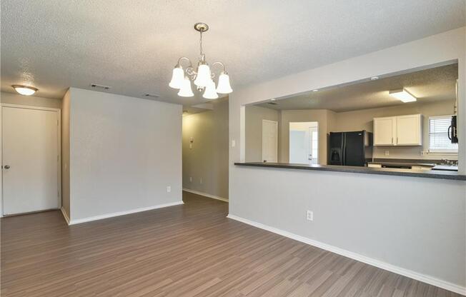 4 beds, 3 baths, 2,056 sqft, $2,795