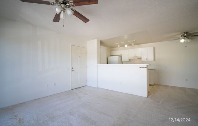 2 beds, 1 bath, $2,500, Unit # 6C