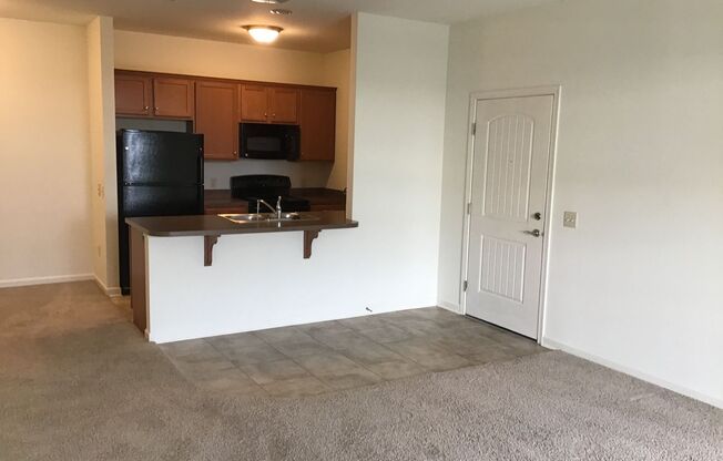 1 bed, 1 bath, 840 sqft, $1,436, Unit SU10216