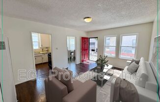 315 W QUEEN ST